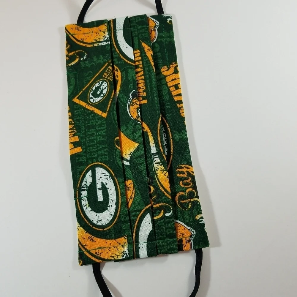 Hand Crafted Face Mask NFL Sports Team Green Bay Packers Green Yellow